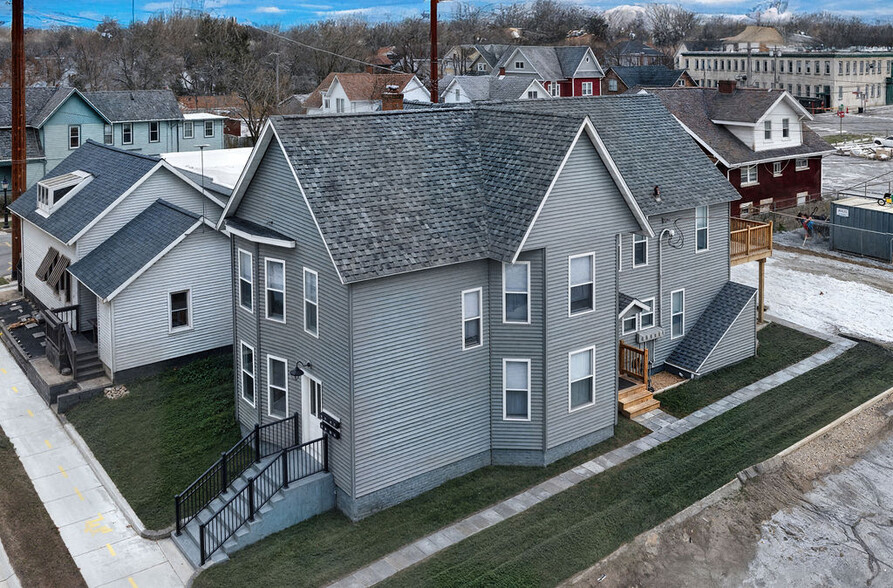 121 E 11th St, Michigan City, IN for sale - Primary Photo - Image 1 of 30