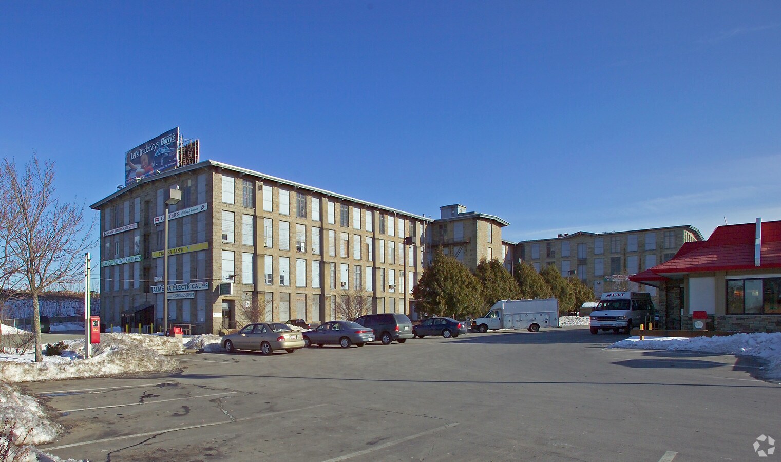 288 Plymouth Ave, Fall River, MA 02721