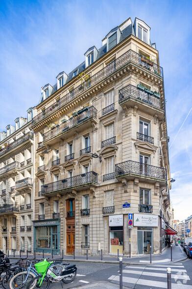 15 Rue Nicolas Charlet, Paris for lease - Building Photo - Image 2 of 2