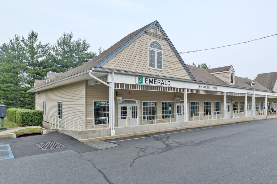 1627 Liberty Square Mall, Stony Point, NY 10980
