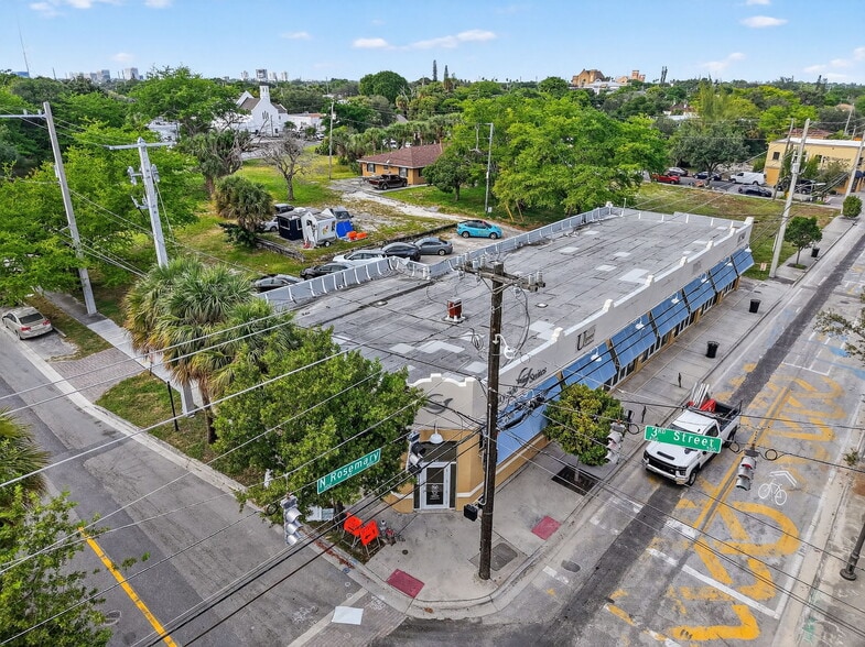 401-413 N Rosemary Ave, West Palm Beach, West Palm Beach, FL for sale - Aerial - Image 2 of 14