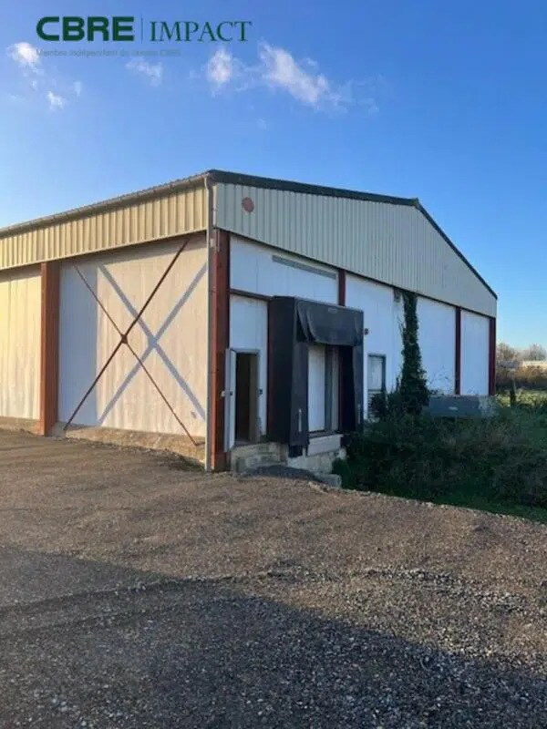 Flex in Rethel for lease Building Photo- Image 1 of 7