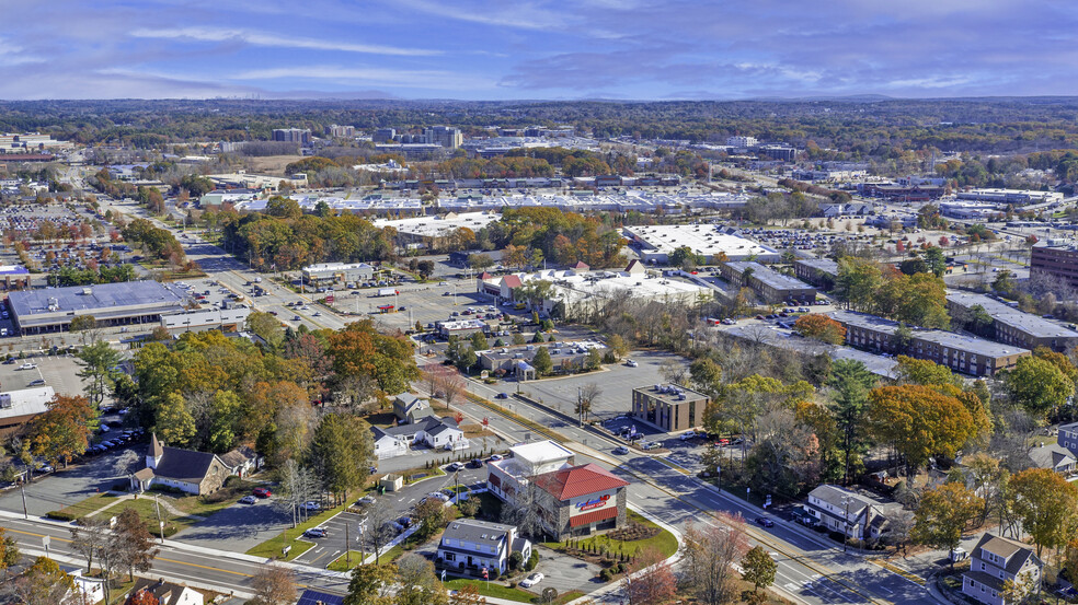 236 Cochituate Rd, Framingham, MA for sale - Building Photo - Image 1 of 1