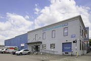 1st Ave Self Storage - Self Storage Facility