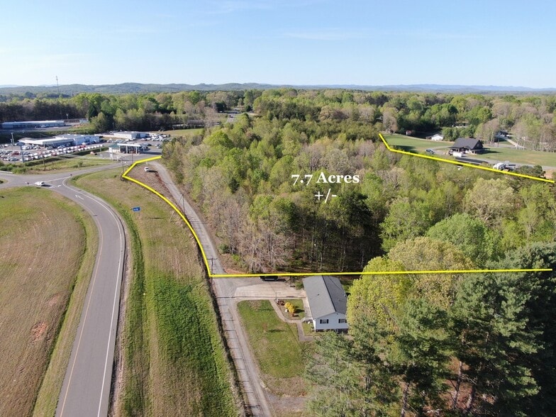 Cook School Road Rd, Pilot Mountain, NC for sale - Building Photo - Image 3 of 8