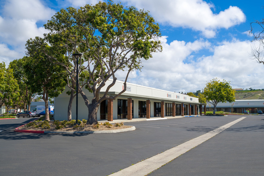 110 Copperwood Way, Oceanside, CA for lease - Primary Photo - Image 1 of 1