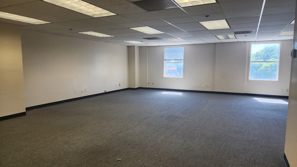 1199 B St, Hayward, CA for lease - Building Photo - Image 3 of 26