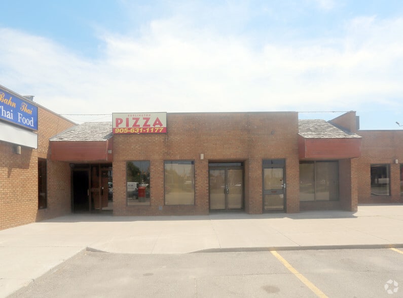 4460-4490 Fairview St, Burlington, ON for lease - Building Photo - Image 3 of 4
