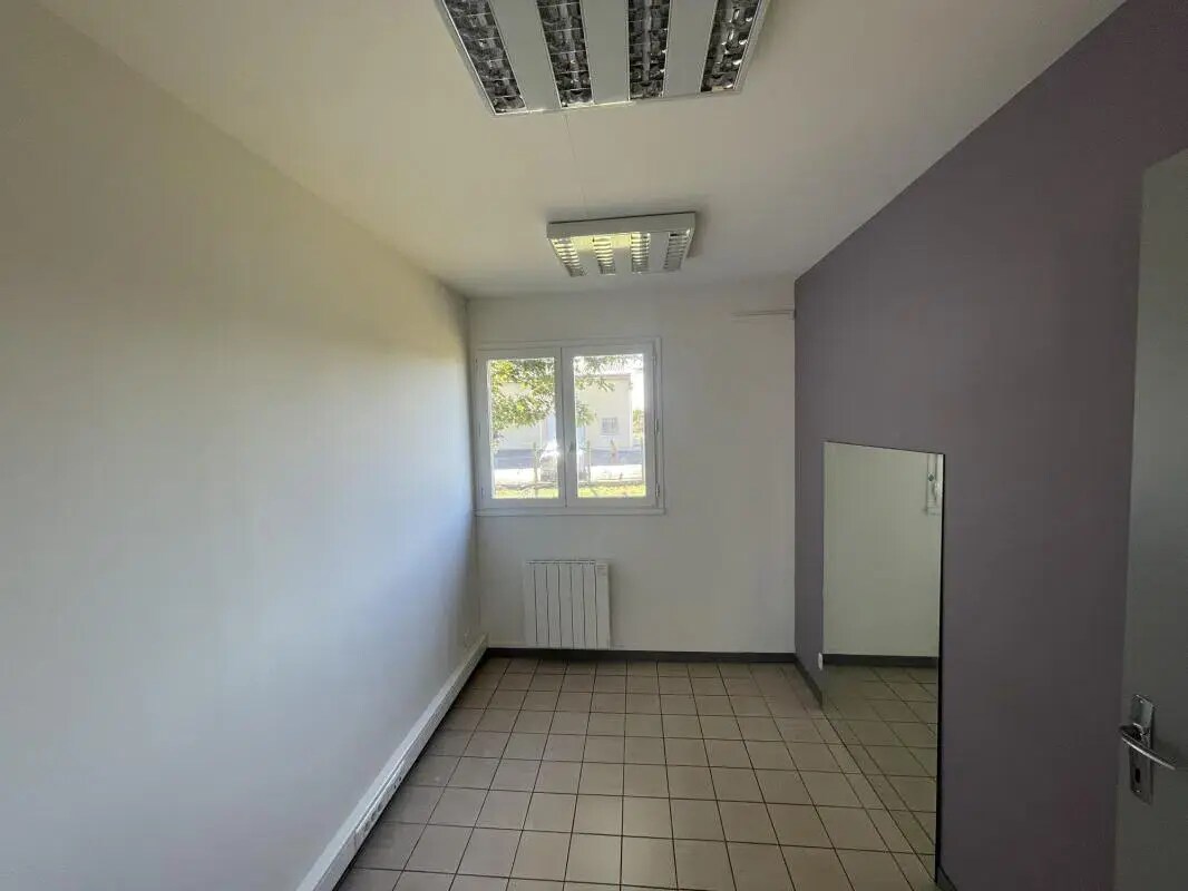 View Photo
