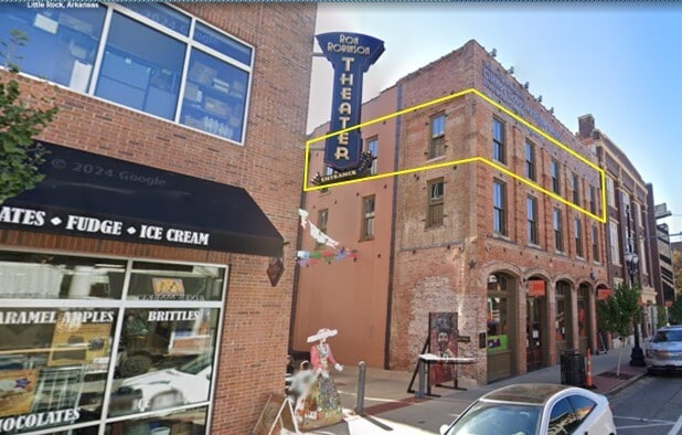 407 President Clinton Ave, Little Rock, AR for lease Building Photo- Image 1 of 7