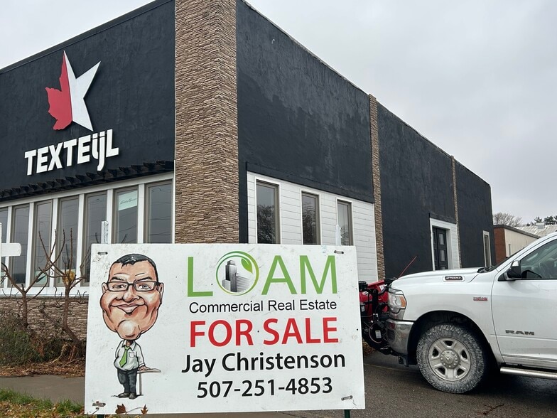 102 SE 2nd Ave, Elgin, MN for sale - Building Photo - Image 2 of 5