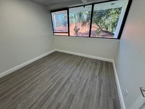 4360 Northlake Blvd, Palm Beach Gardens, FL for lease Interior Photo- Image 1 of 3