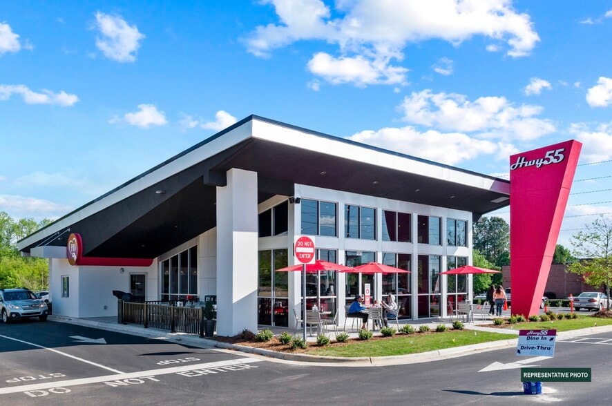 1503 Glenn Blvd SW, Fort Payne, AL for lease - Building Photo - Image 1 of 4