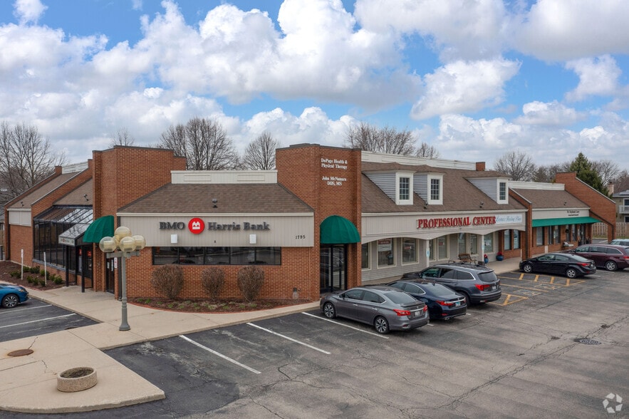 1795-1807 S Washington St, Naperville, IL for lease - Building Photo - Image 1 of 10