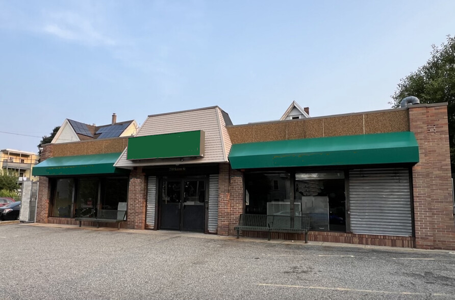 230 Salem St, Malden, MA for sale - Building Photo - Image 1 of 1