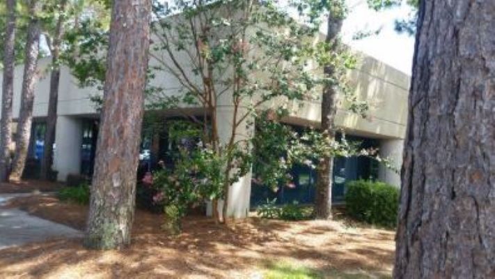 2190 Airport Blvd, Pensacola, FL for lease Building Photo- Image 1 of 1