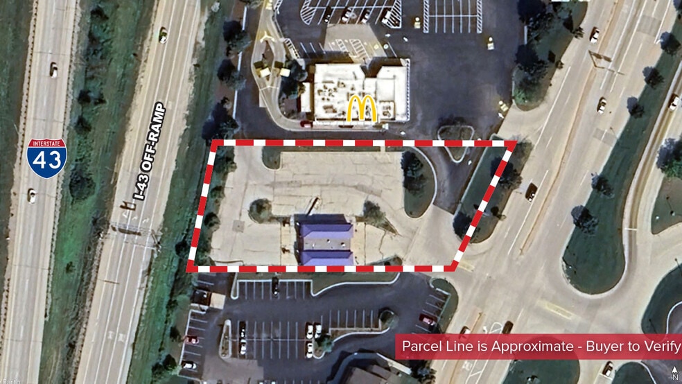 3632 S Taylor Dr, Sheboygan, WI for sale - Building Photo - Image 2 of 4