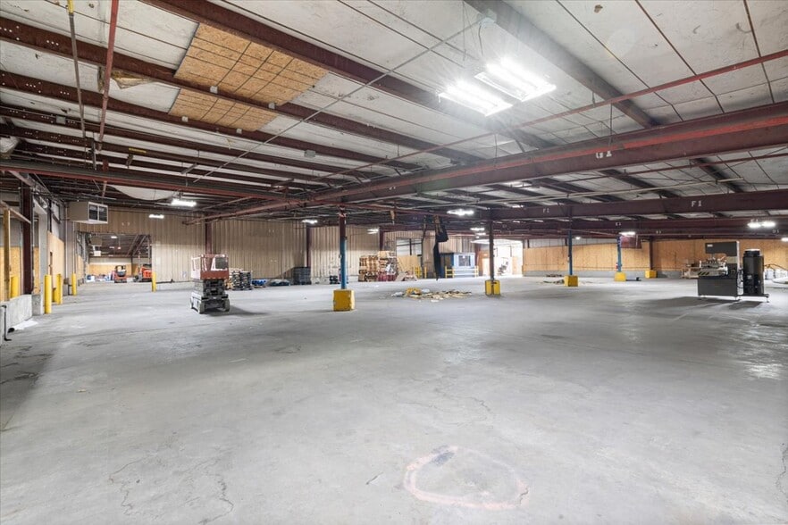 1412 S 1st St, Rogers, AR for lease - Building Photo - Image 3 of 15