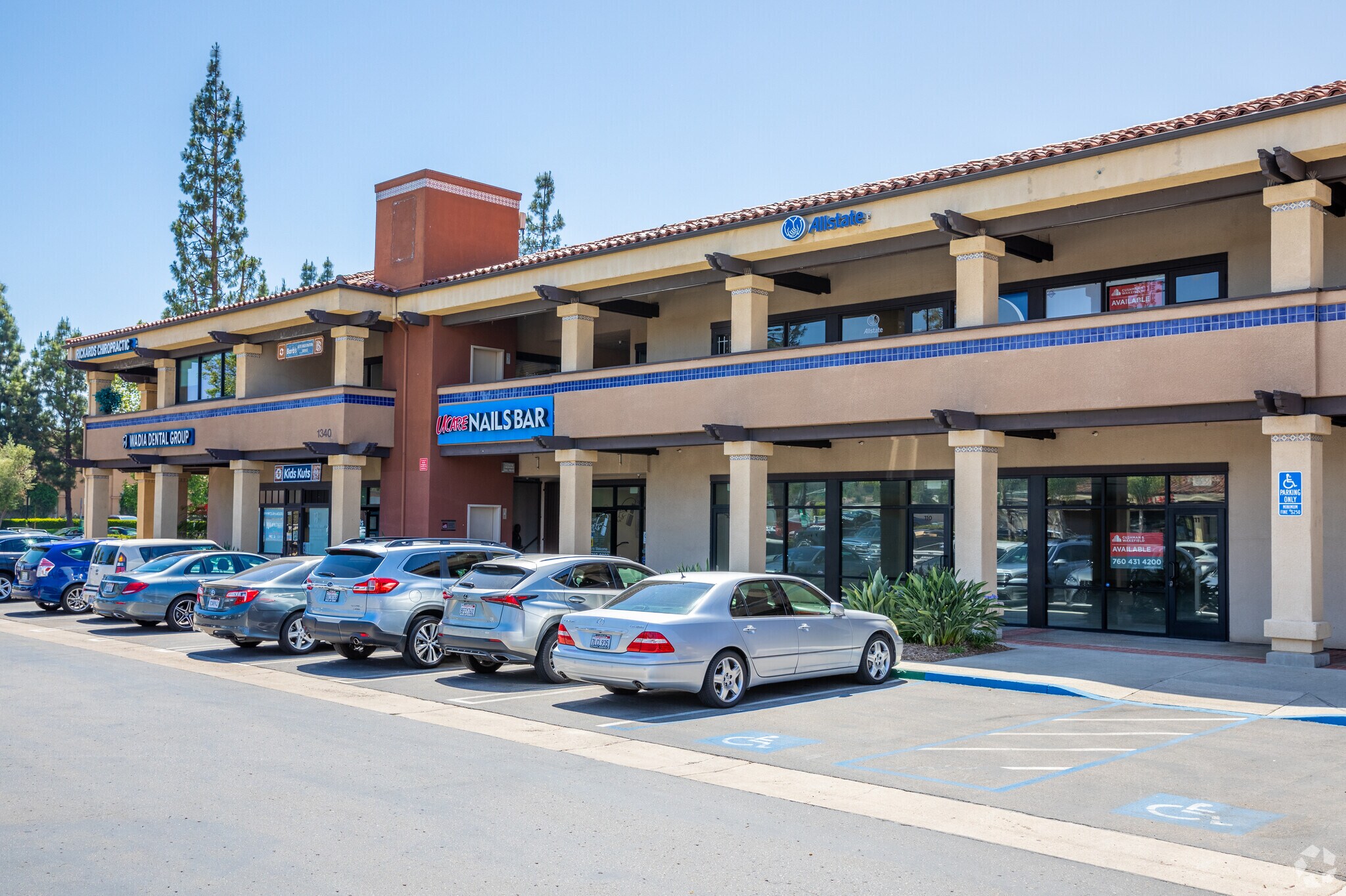 13201340 W Valley Pky, Escondido, CA 92029 West Valley Plaza