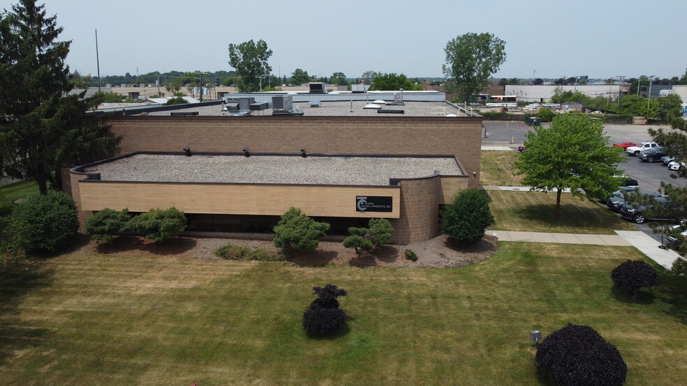 1900 Northfield Dr, Rochester Hills, MI for sale - Building Photo - Image 1 of 1