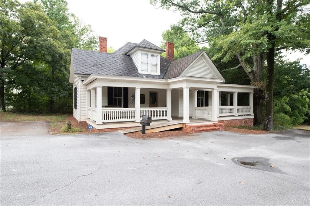 824 NW Kennesaw Ave, Marietta, GA 30060