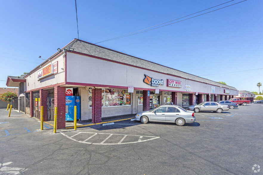 505-539 W Dakota Ave, Fresno, CA for lease - Building Photo - Image 1 of 7