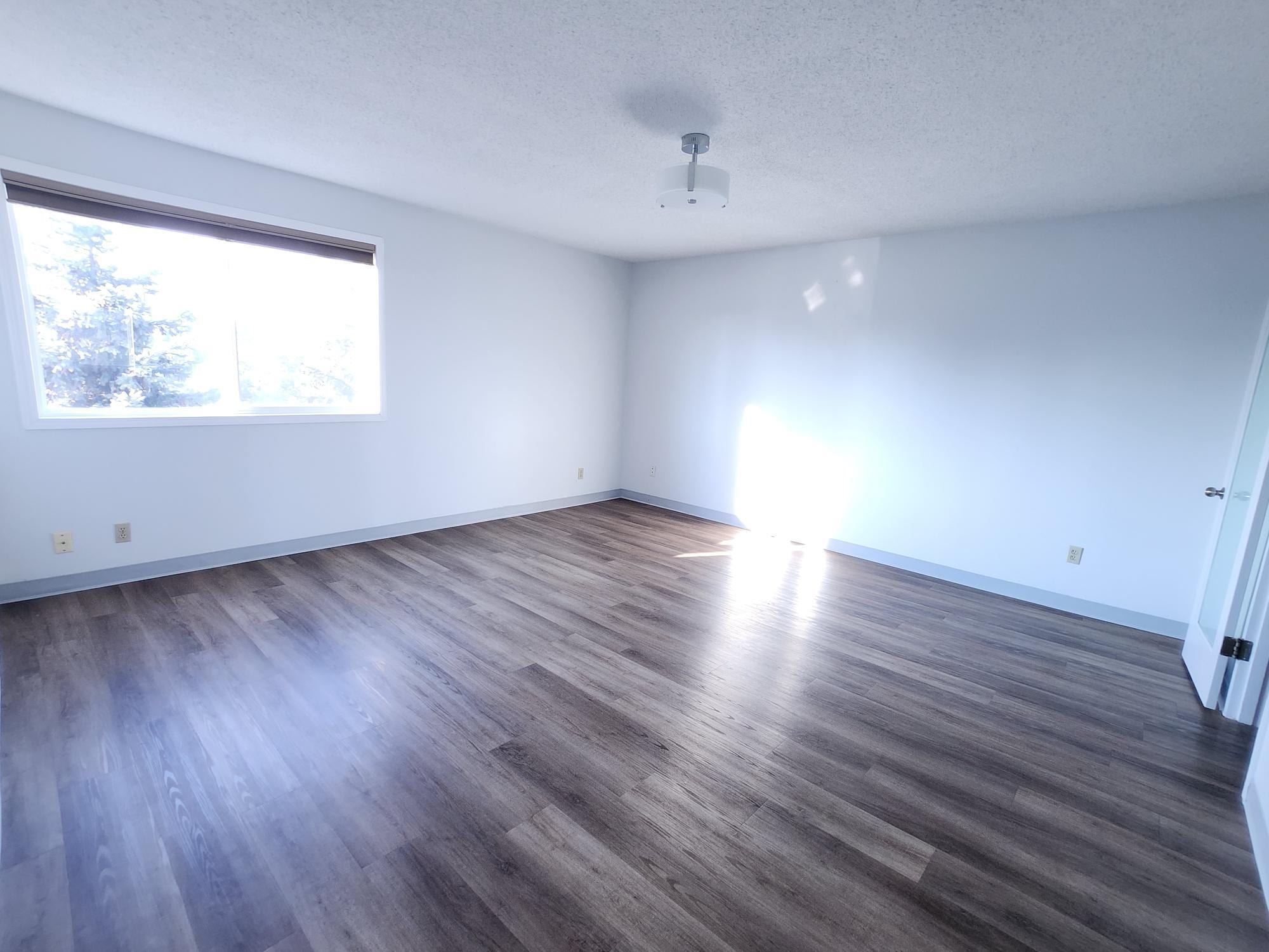 5000 50 St, Beaumont, AB for lease Interior Photo- Image 1 of 10