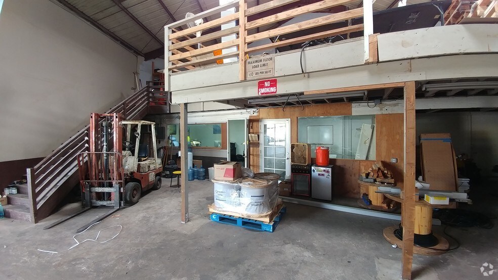 911-931 Palm Pl, Wahiawa, HI for sale - Building Photo - Image 1 of 1