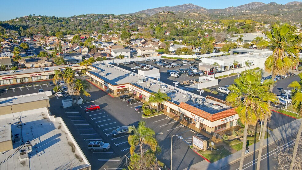 14034 Poway Rd, Poway, CA for lease - Building Photo - Image 3 of 17