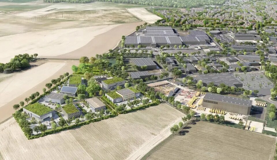 Land in Fontenay-Trésigny for sale Aerial- Image 1 of 4