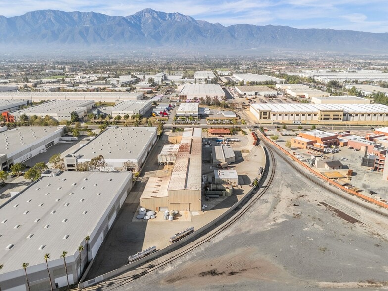 11251 Jersey Blvd, Rancho Cucamonga, CA for lease - Aerial - Image 3 of 9