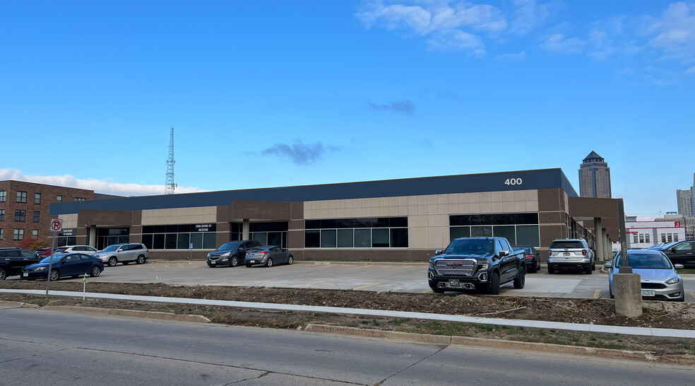 400 SW 8th St, Des Moines, IA for lease - Building Photo - Image 2 of 10