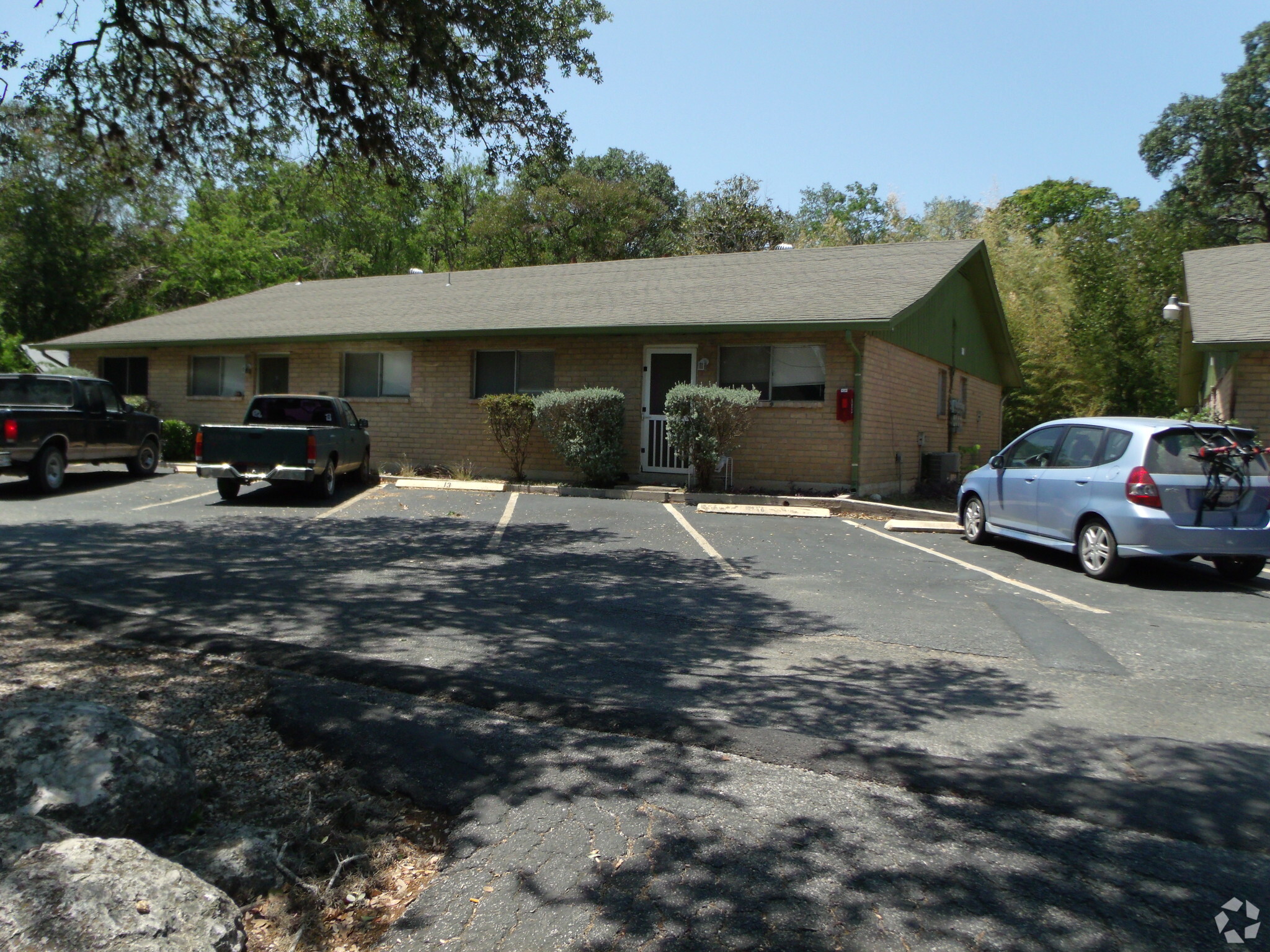 1218 S Main St, Boerne, TX for sale Primary Photo- Image 1 of 1