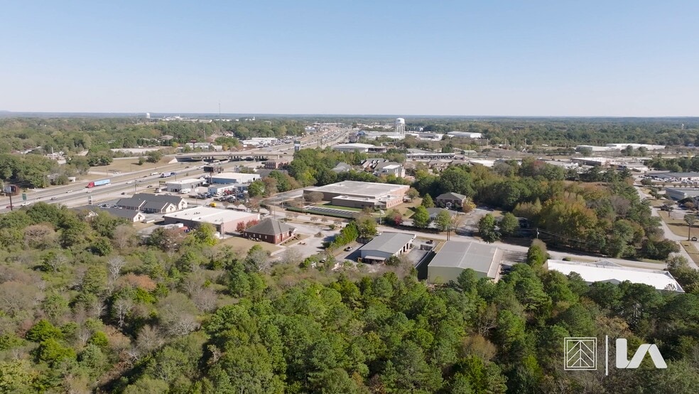 1202 Royal Dr, Conyers, GA for lease - Commercial Listing Video - Image 2 of 13