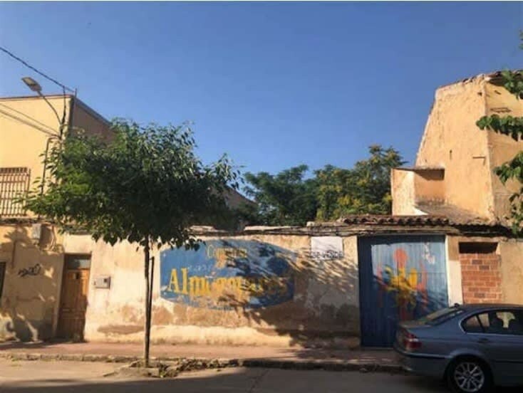 Calle de Mendizábal, Almansa, Albacete for sale - Building Photo - Image 2 of 3