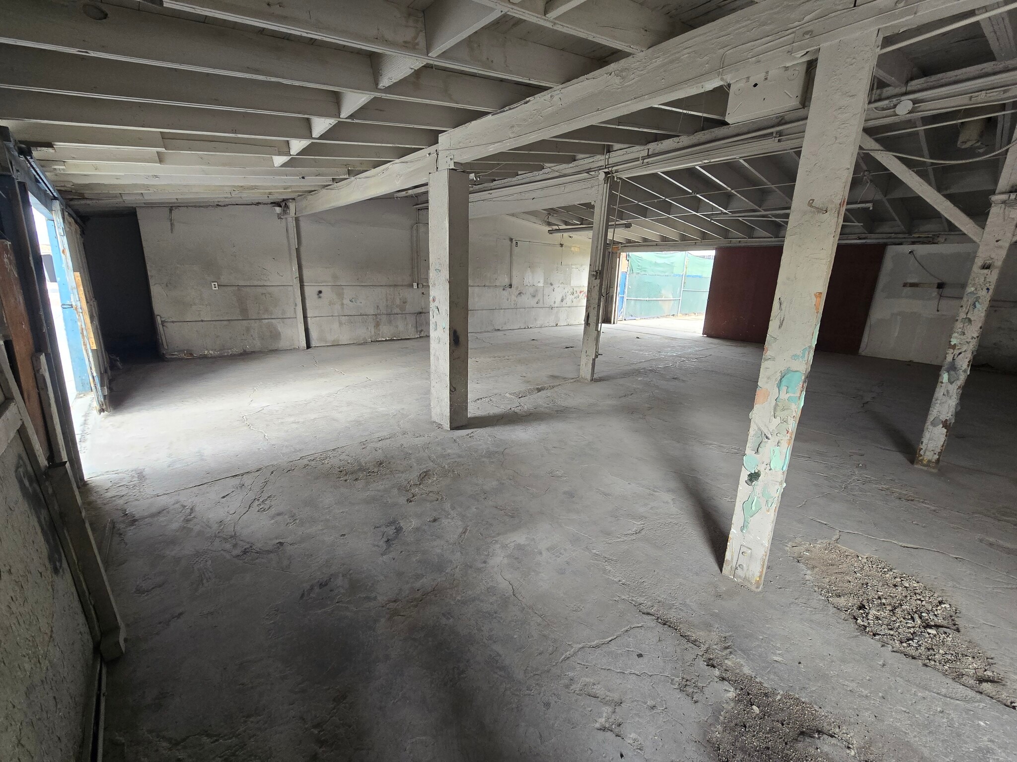 24 W California St, Las Vegas, NV for lease Interior Photo- Image 1 of 24