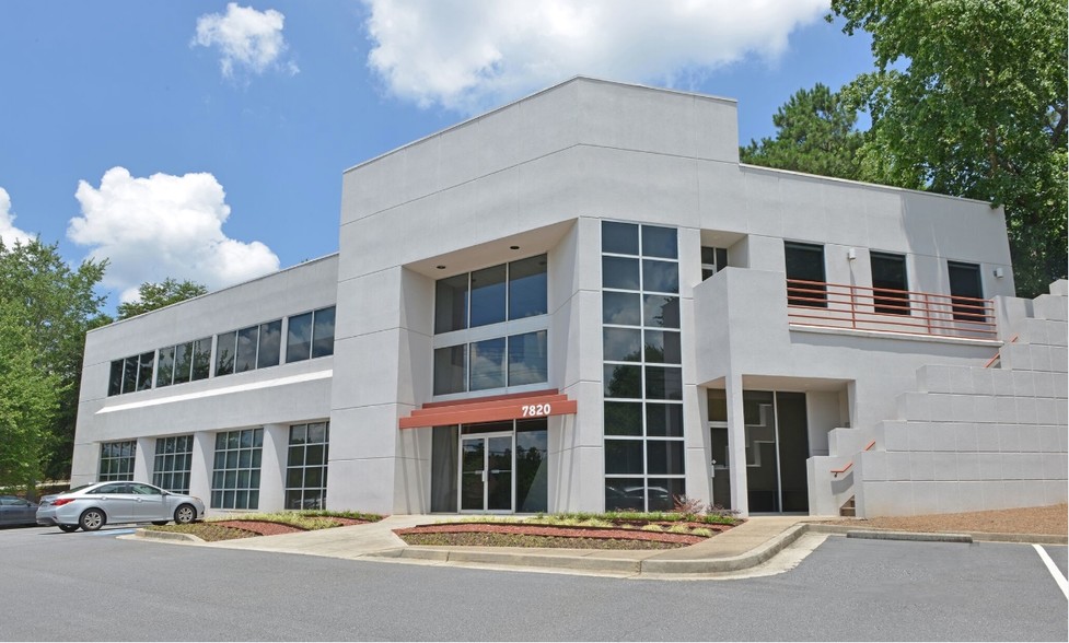 7820 Roswell Rd, Atlanta, GA for sale - Building Photo - Image 1 of 1