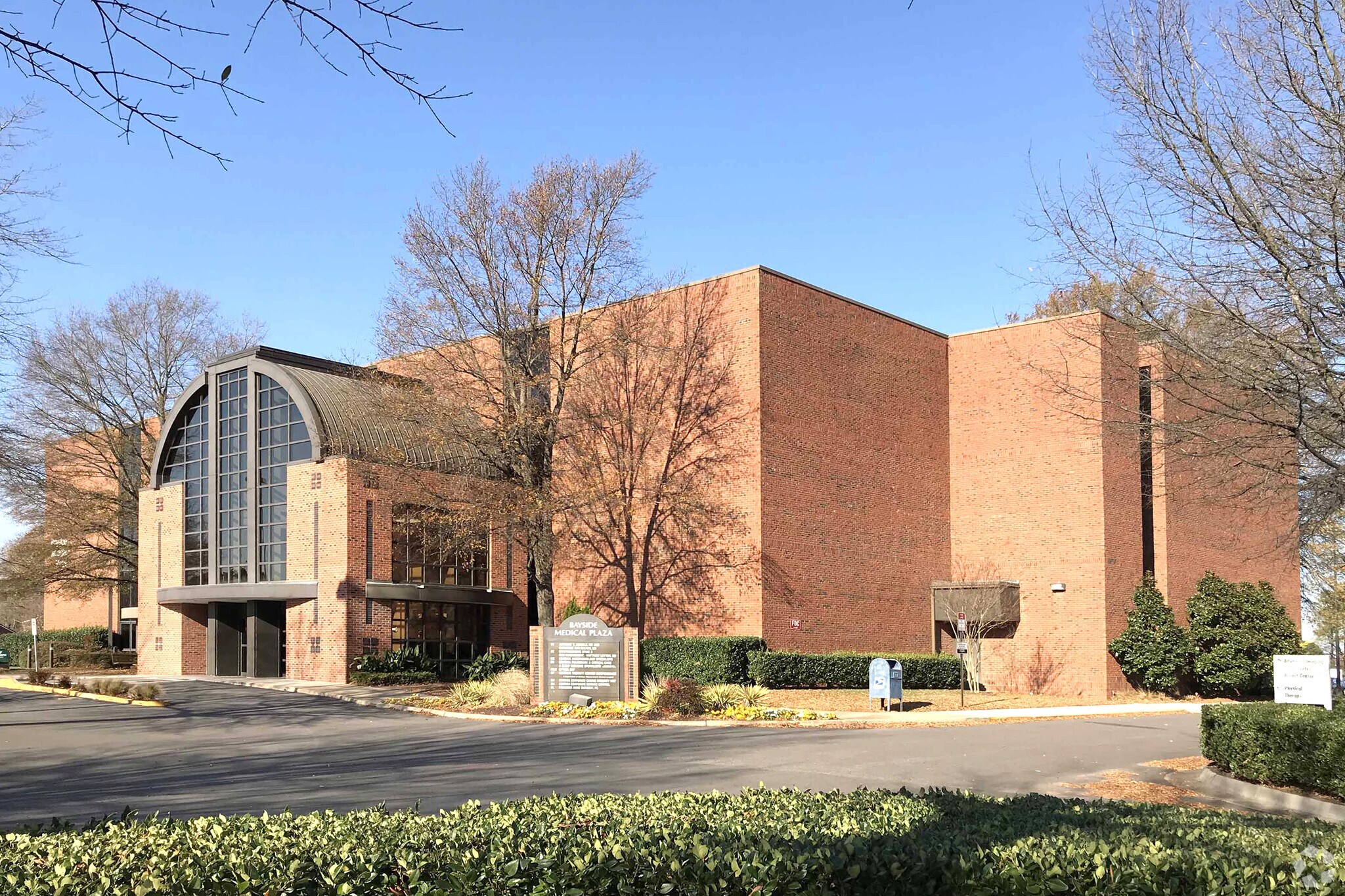 816 Independence Blvd, Virginia Beach, VA for lease Building Photo- Image 1 of 10