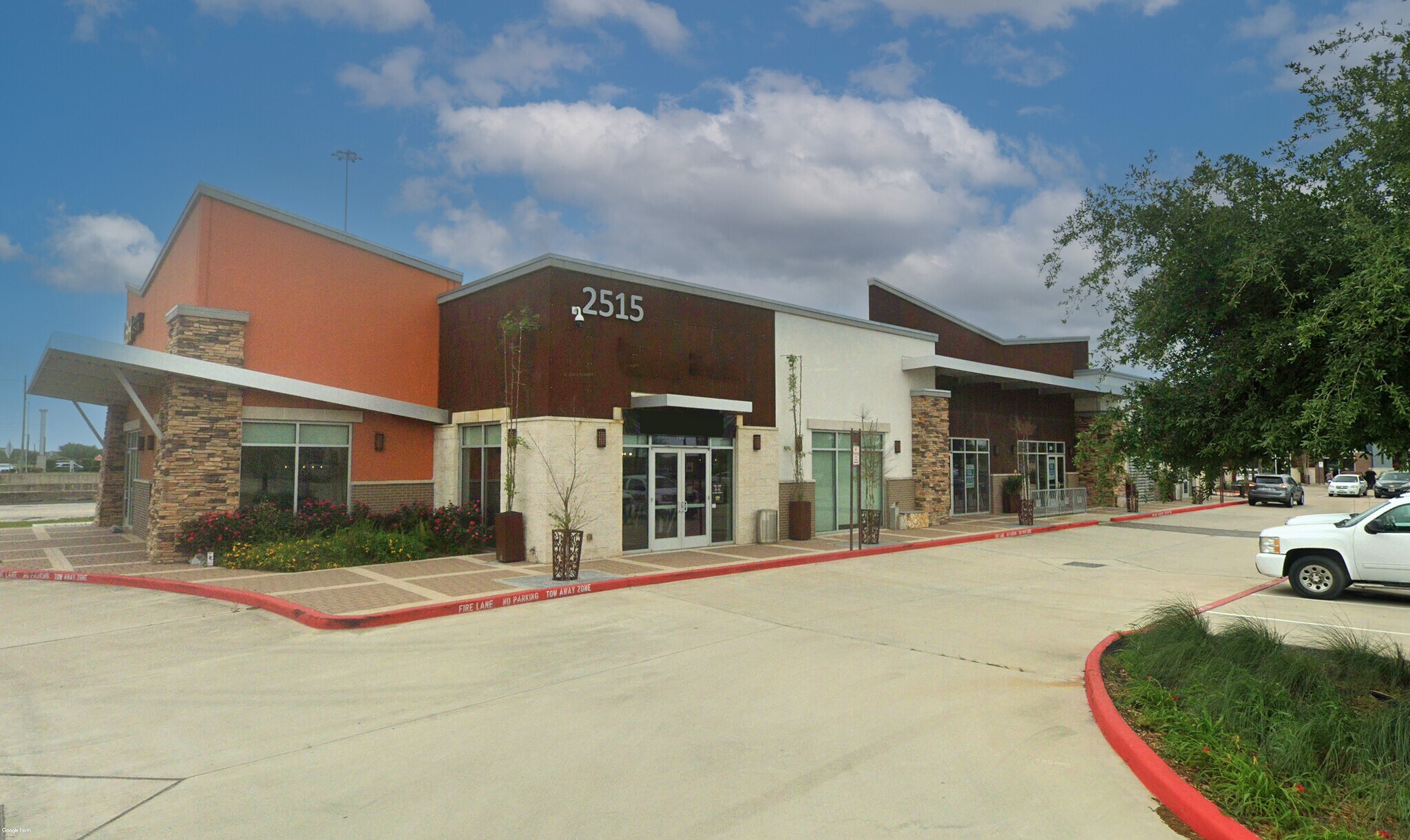 2515 S Gulf Fwy, League City, TX for lease Building Photo- Image 1 of 8