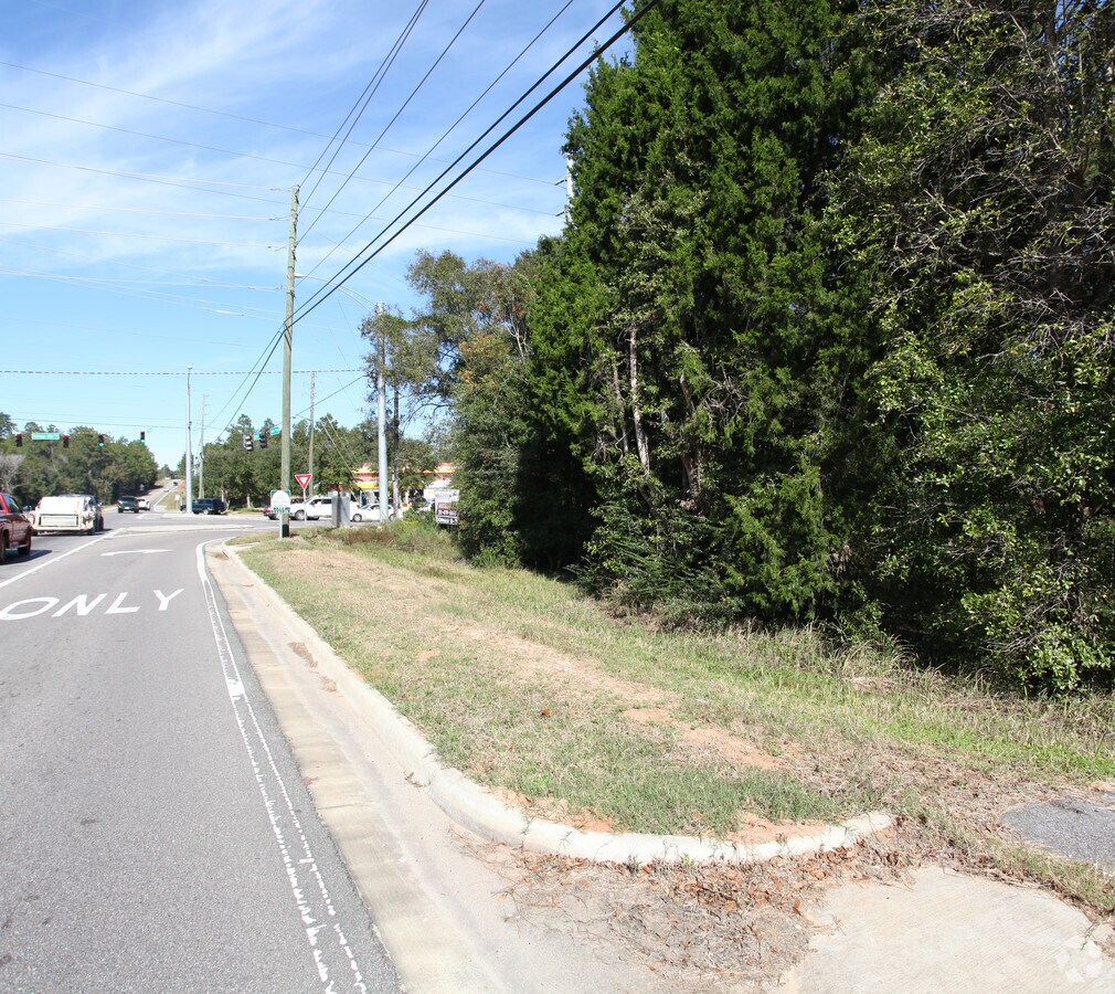 Cottage Hill & Sollie Rd, Mobile, AL 36695