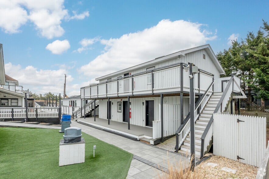 25 Cayuga Walk, Ocean Bay Park, NY for sale - Building Photo - Image 2 of 6