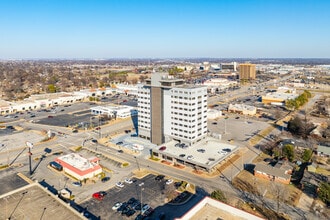 4111 S Darlington Ave, Tulsa, OK - AERIAL  map view