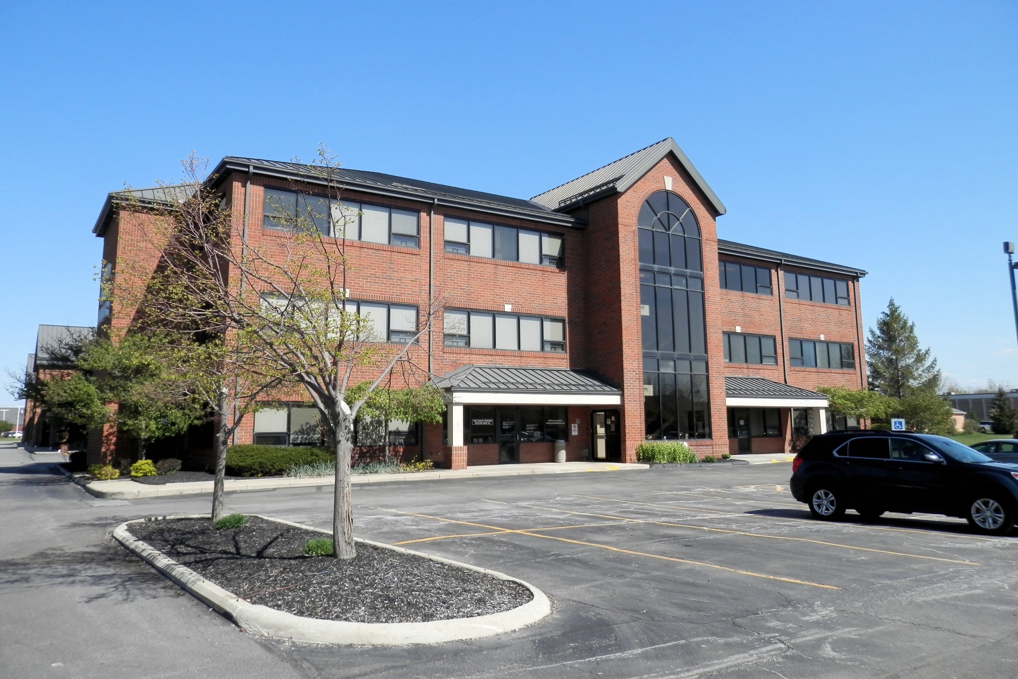 8300 Tyler Blvd, Mentor, OH for lease Building Photo- Image 1 of 6