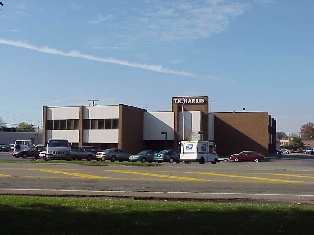 3930 Fulton Dr NW, Canton, OH for lease Building Photo- Image 1 of 6