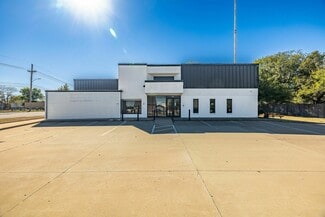 More details for 400 N Mission St, Sapulpa, OK - Retail for Sale
