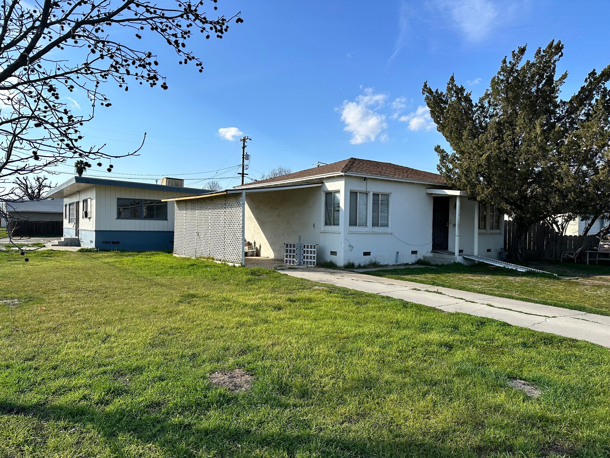 1728 Estes Ave, Corcoran, CA for sale Primary Photo- Image 1 of 4