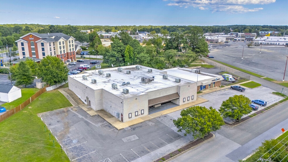 21800 N Shangri La Dr, Lexington Park, MD for lease - Building Photo - Image 2 of 38