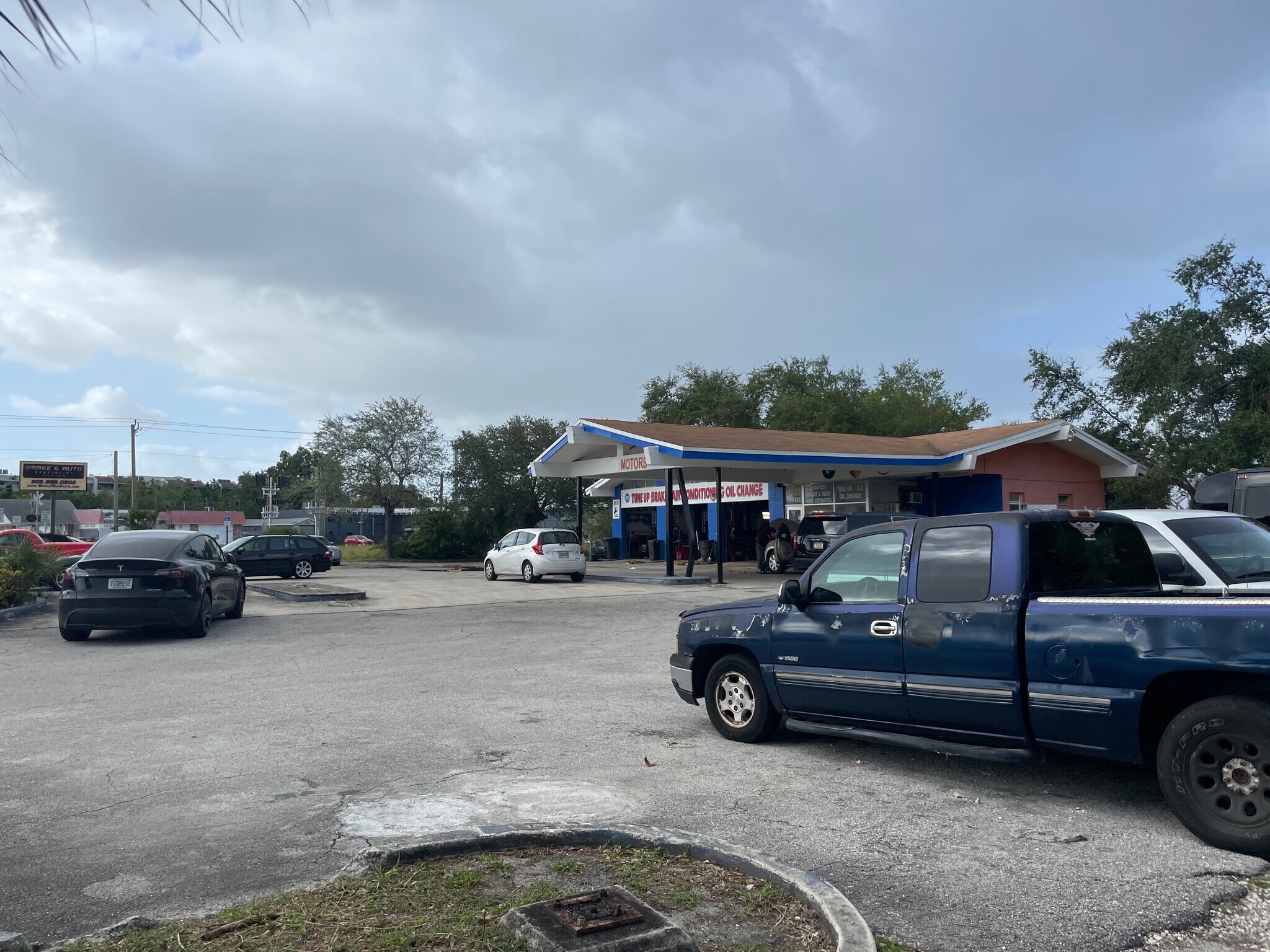 1401 NE 123rd St, North Miami, FL for lease Building Photo- Image 1 of 4