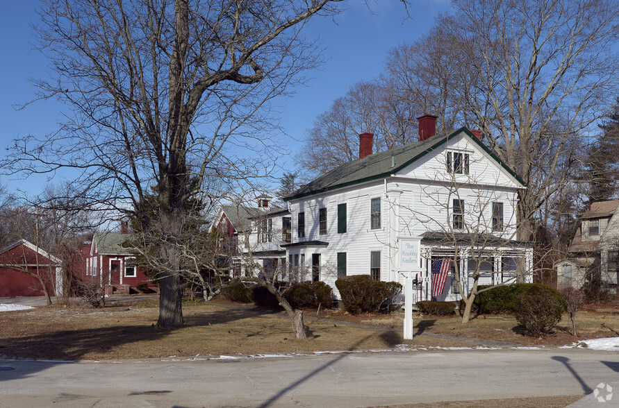 200 N Main St, Attleboro, MA for lease - Primary Photo - Image 1 of 10