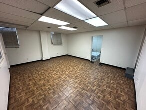 10407 180th St, Jamaica, NY for lease Building Photo- Image 2 of 4